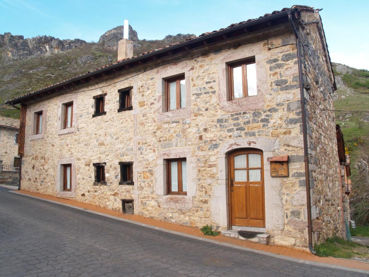 Casa Rural La Catedral De La Montana Konuk evi Lois Dış mekan fotoğraf